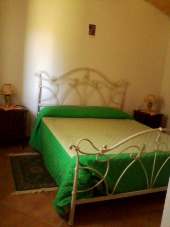 Farm Stay Gli Oleandri Loiri Porto San Paolo Стая снимка