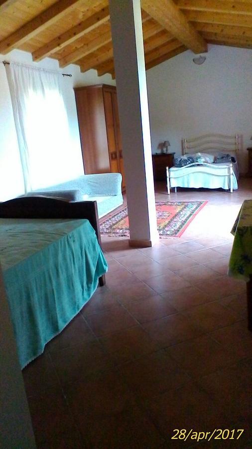 Farm Stay Gli Oleandri Loiri Porto San Paolo Екстериор снимка